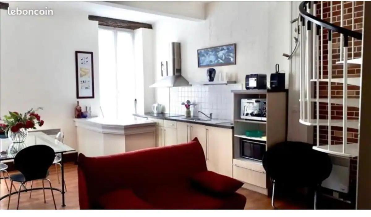 Duplex N°3 Au Coeur De Bagneres De Bigorre Bagnères-de-Bigorre Exterior foto